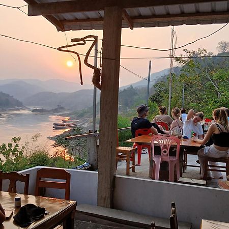 Villa Mekong Guesthouse Muang Pakbèng Екстериор снимка