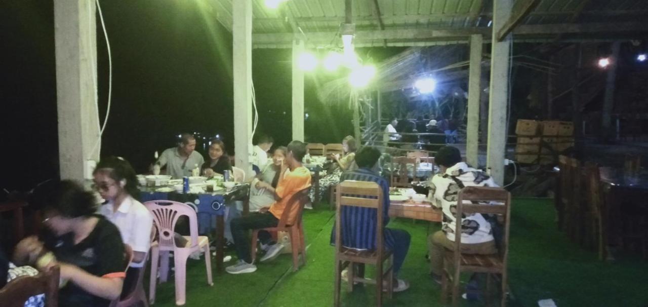 Villa Mekong Guesthouse Muang Pakbèng Екстериор снимка