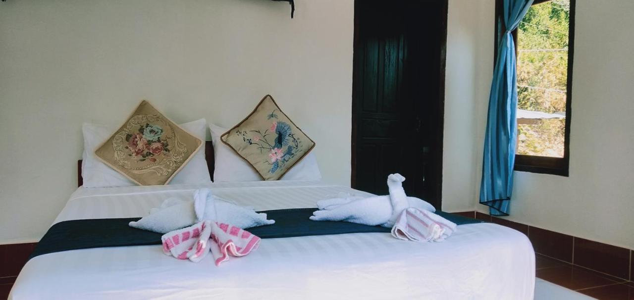 Villa Mekong Guesthouse Muang Pakbèng Стая снимка